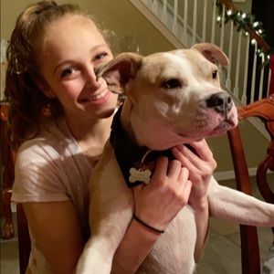 Meet your Posher, Ella